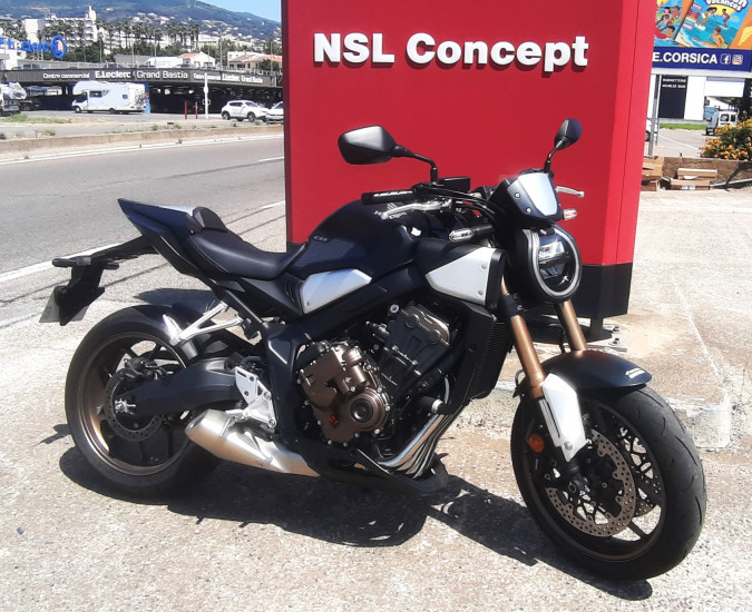 HONDA CB650R E-CLUTCH A2 PACK RACE 2025 - BASTIA