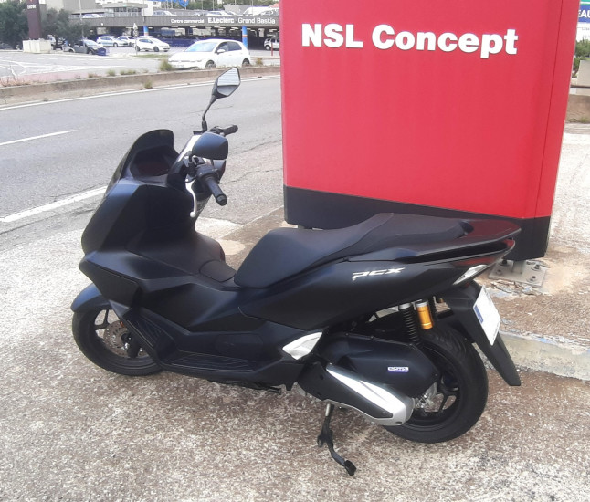 HONDA PCX 125 DE LUXE 2025 - BASTIA